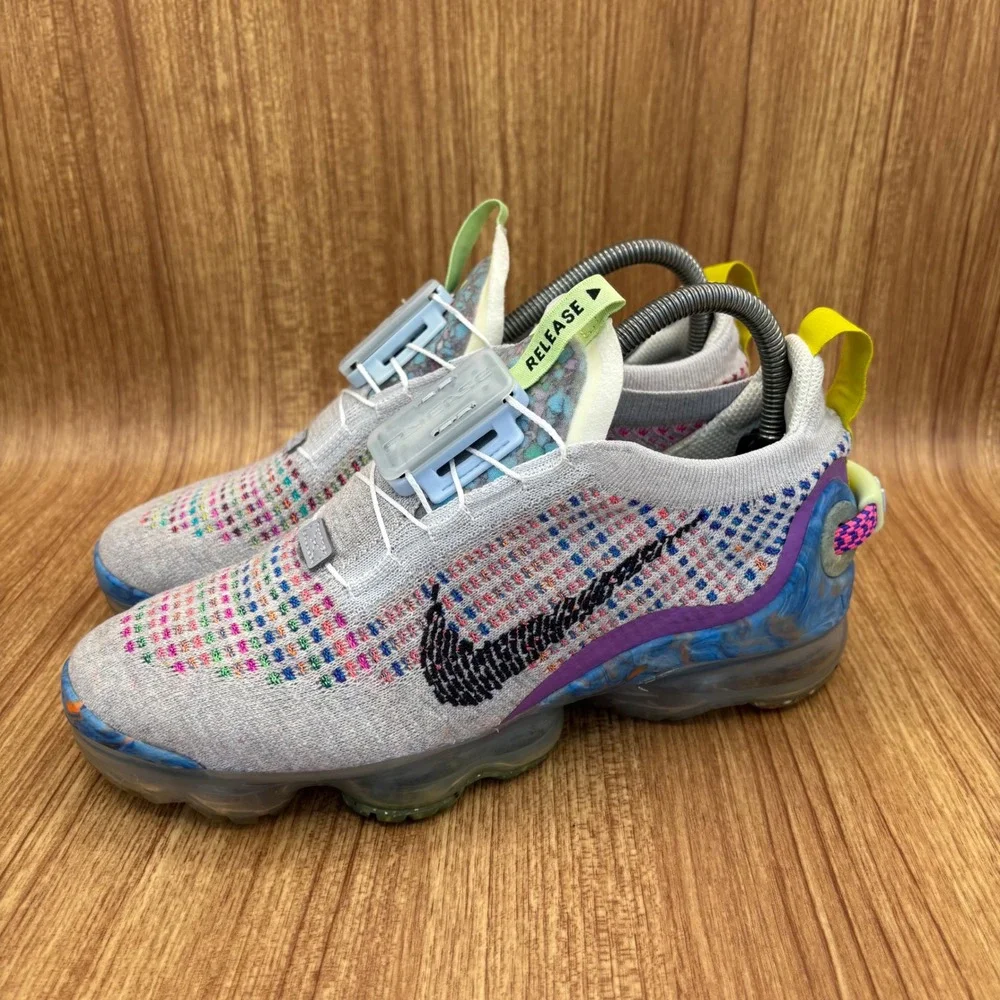 Nike Air Vapormax 2020 Flyknit Womens 7.5 Multi Color CJ6741-001 Running Shoes